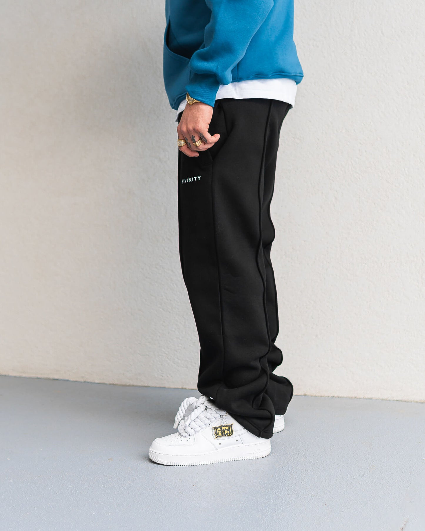 Baggy Signature Tracksuit Black